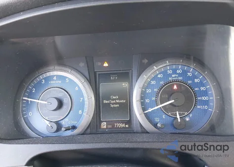 2017 Toyota Sienna Xle 8 Passenger z USA, uszkodzony, nr VIN 5TDYZ3DC9HS819788